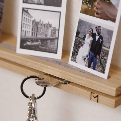 Schlüsselbrett mit Ablage